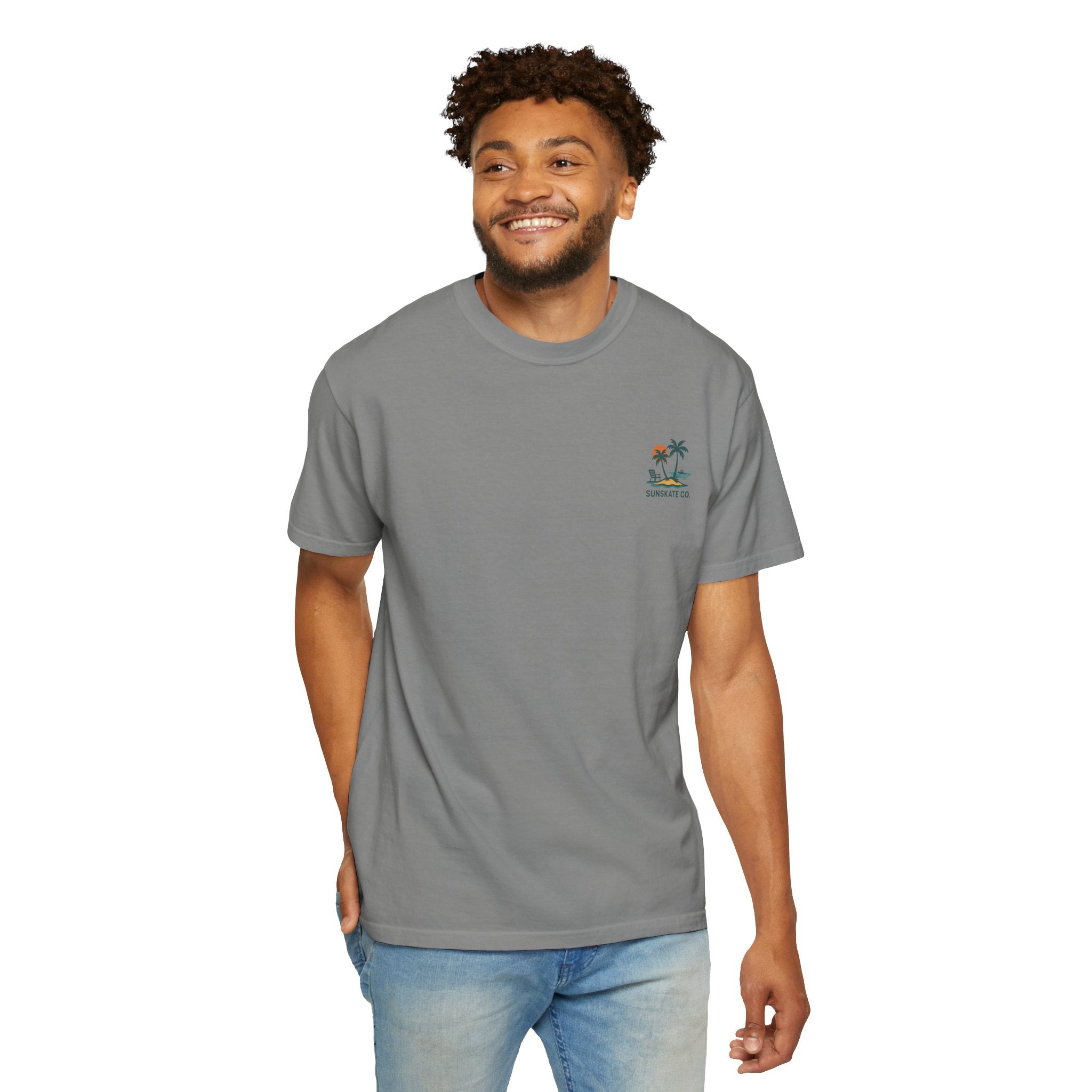 Tropical Graphic T-Shirt, Beach Vibes Tee, Unisex Summer Shirt, Casual Wear for Vacations, Gift for Beach Lovers
