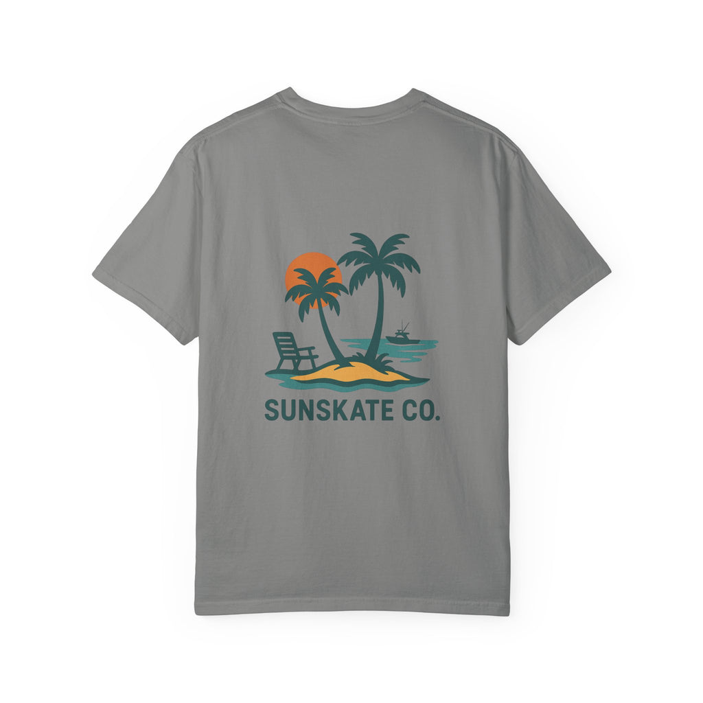 Tropical Graphic T-Shirt, Beach Vibes Tee, Unisex Summer Shirt, Casual Wear for Vacations, Gift for Beach Lovers